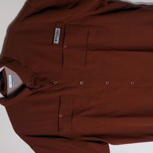 Columbia NWOT -  Men's Large Columbia Tamiami PFG fishing shirt. Never worn.